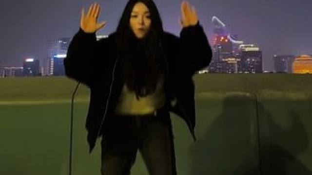 Everyone wants it❤️️
But I only want you baby baby