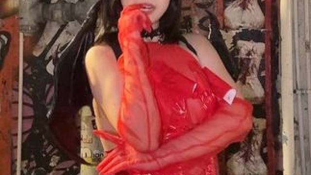 Happy halloween #摸腰舞 #小恶魔