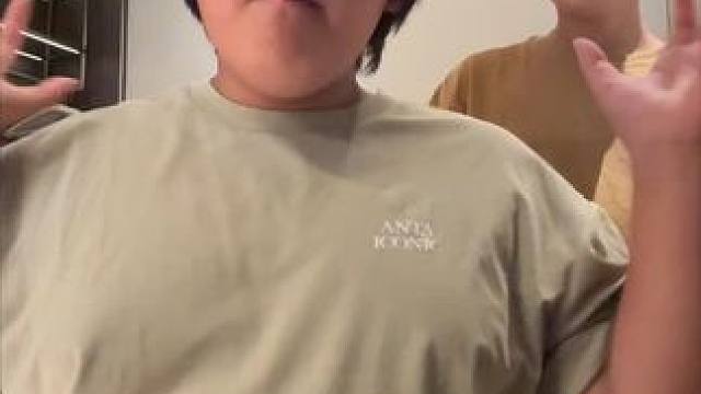 《蒙眼猜物大挑战》