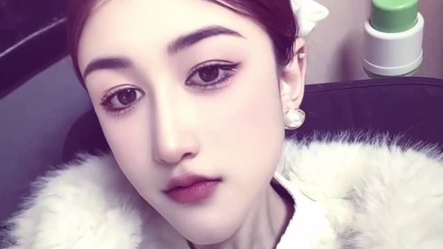 大胆做自己 不要烂在别人的眼光里