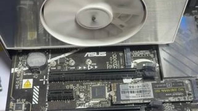 3060显卡不亮机，孩子都不能看动画片