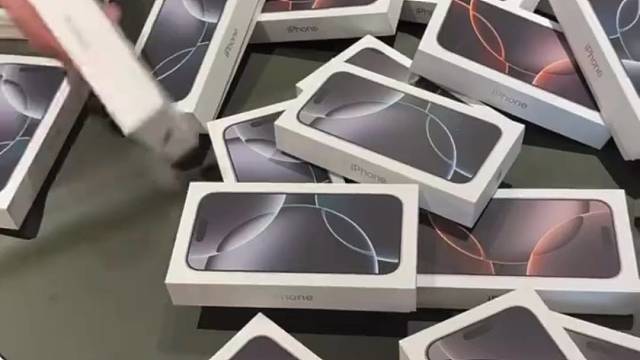 不会到现在还有人没有用过苹果手机吧