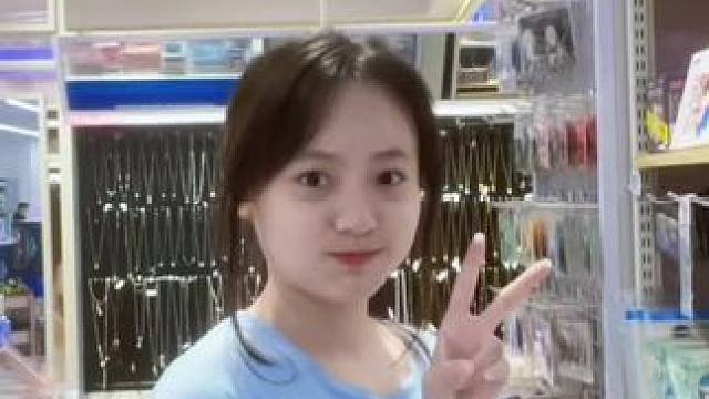 今天立冬啦，希望你平平安安，万事顺意，天天开心，开心陪伴左右，无病无灾，一生顺遂 不为往事忧 只为余