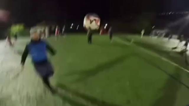 第一视角戏耍门将#足球