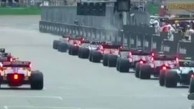 “雨战有多难控车”