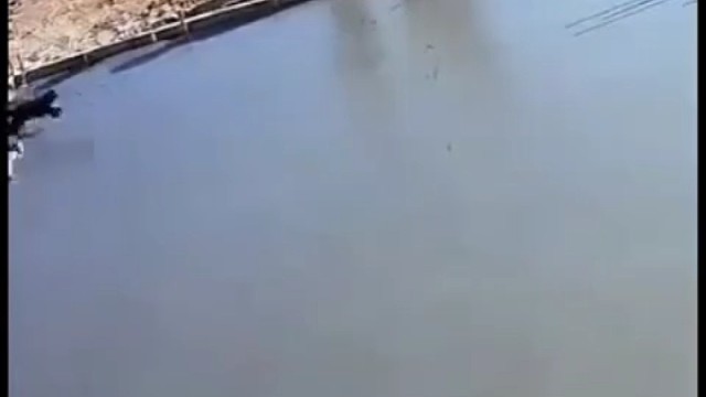 第二遍我就没[捂脸]没想到还有第三遍，太炸裂了