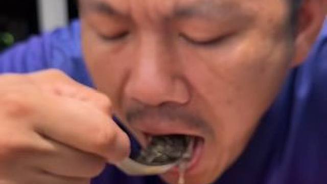 这一口蛙籽真过瘾