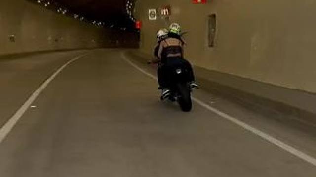 巴西控车大神带妹翘头