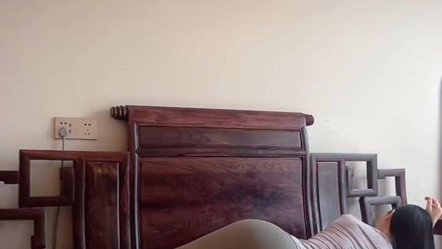 这就是来自瑜伽裤的诱惑吗？