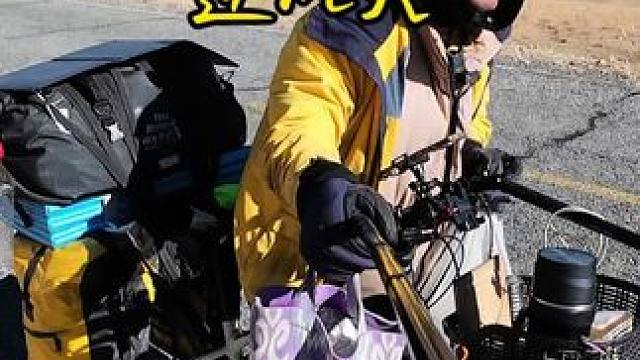 冬季骑行西藏阿里，219国道刮起大风赶夜路到霍尔镇吃份饺子