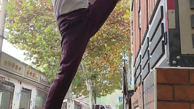 武汉黄老头健身瑜伽