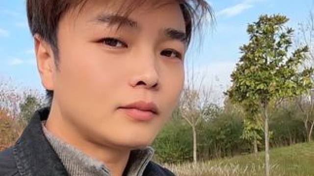 与其改变别人，不如改变自己