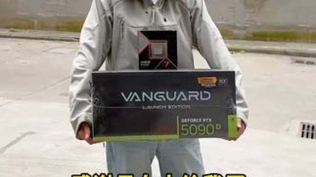 怎样才能不经意让你们女朋友刷到呢