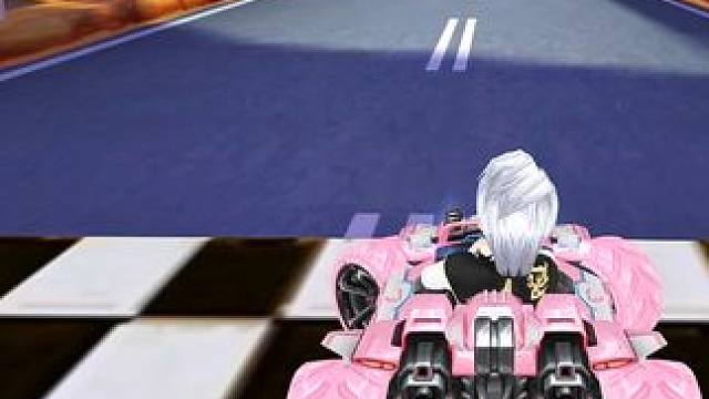 雷诺（樱花）皮肤。手感超棒。不过性价比不高。貌似皮肤要六七张。很喜欢的可以搞，转向优化了