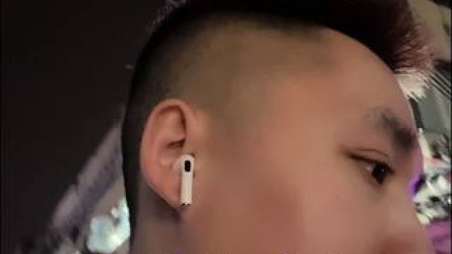 做人一定要靠自己，辛苦一点无所谓，看到结果的那一刻你就会感谢那个努力付出的自己