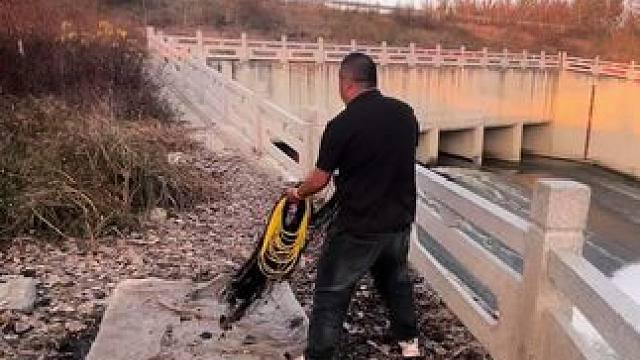 户外撒网，这能撒到鱼吗？