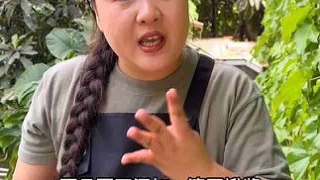 美女为了挑战专门到重庆旅游，铁粉一个哟