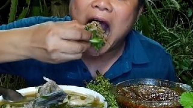 鲜辣酱汁️咖喱鱼汤糊辣拌鱼肉