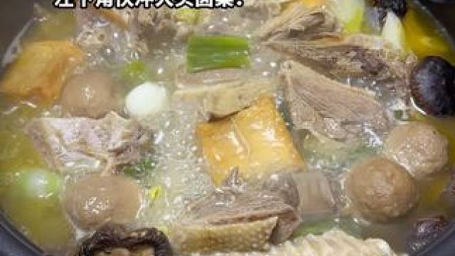 养生老鹅火锅又回归了，只要40多！天冷就要吃点热腾腾的，左下角快冲大头卤菜！