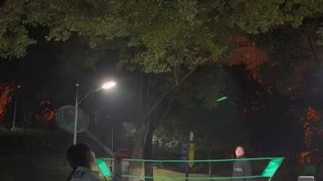 “幸福的瞬间 只需要我张开手”