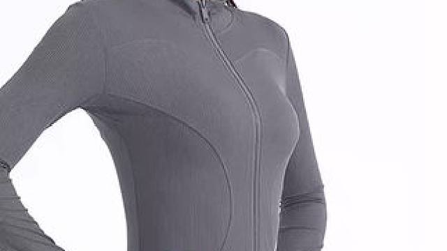 穿上它，瑜伽跑步都显瘦！ 姐妹们！这个冬天一定要试试这款瑜伽服！真的太好穿了！！！