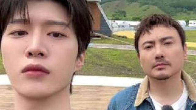 一时分不清这俩谁更搞笑了