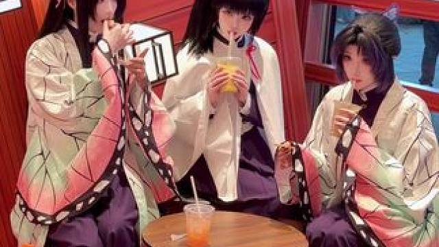 喝个茶怎么遇上仇家了