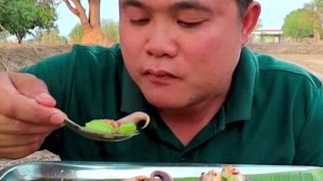 臭豆子鲜辣️凉拌墨鱼足