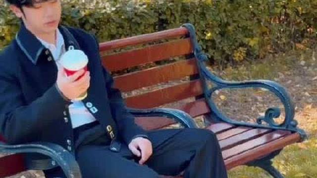 迷人如爱沉默在深秋​​​