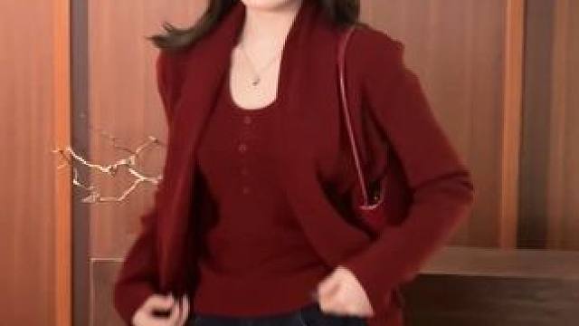 就冲着这个红色 我都已经被迷的不要不要的了