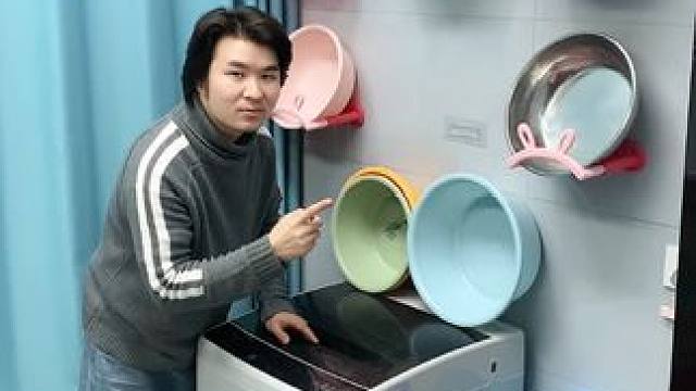 兔耳脸盆架 可以收兔耳脸盆架纳多个脸盆，家里的刷鞋都可以挂上去，还不占空间