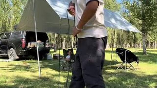 风绳滑轮紧绳器