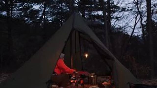 篝火，暖炉，吃肉 秋冬露营的快乐时刻