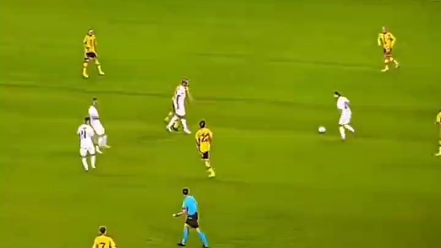 谢什科表示谁年轻时还没有个成名之作