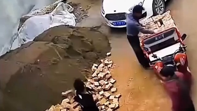 车停你家门口，也不问问是不是来客人了，冲动是魔鬼[捂脸]