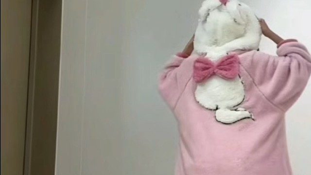 不尝一尝嘛？甜甜的，嘻嘻