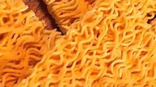 三太子不愧是我童年的白月光，蟹黄他是真放阿!