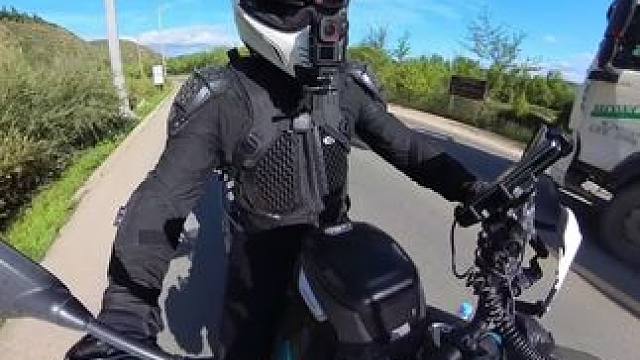 10天跑一万公里路上的状态！