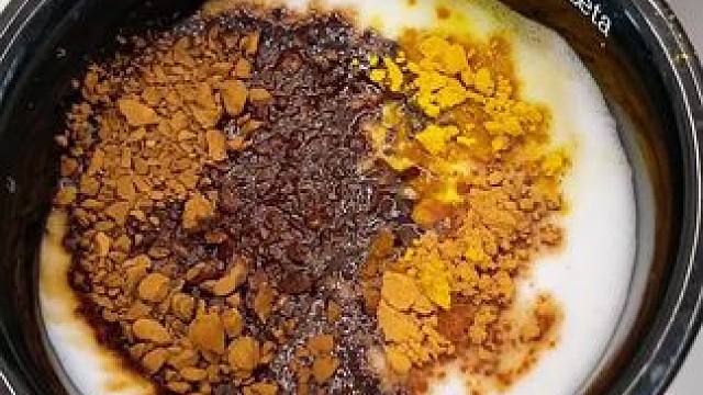 姜黄肉桂黄油拿铁