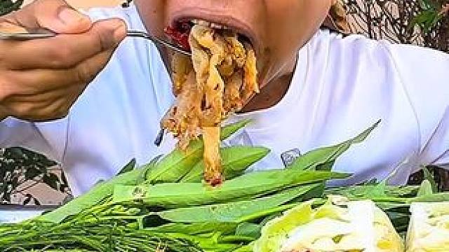 酸辣百叶️凉拌米粉