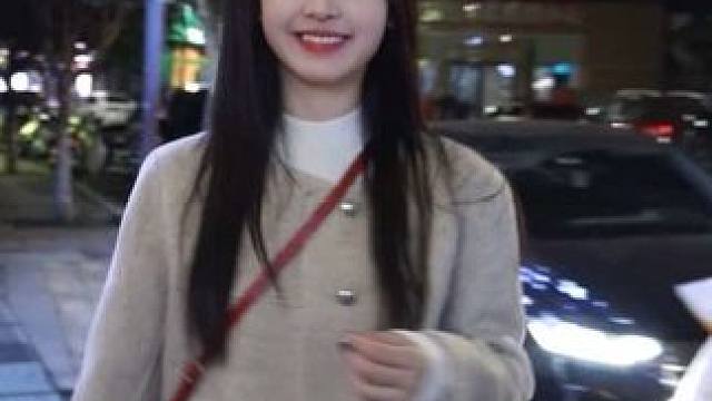 人对爱和永远应该有幻觉 路过人间也才几十年