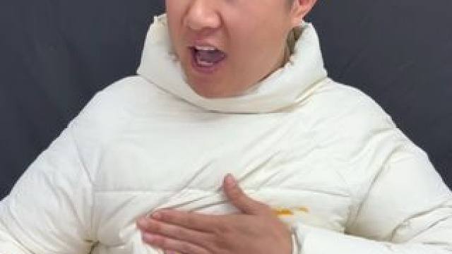 这个答菲的羽绒服湿巾真的可以擦粉底液辣椒油？