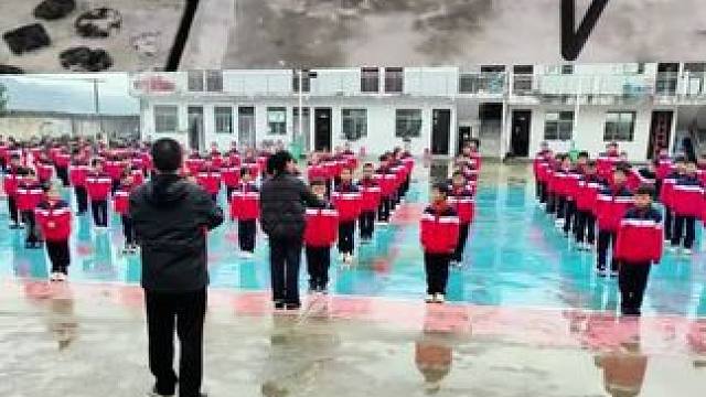 今天不吃肉了，天冷大家换季的厚外套可以邮寄