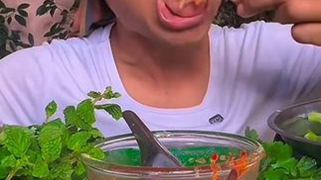 剁椒辣酱️刺身大虾