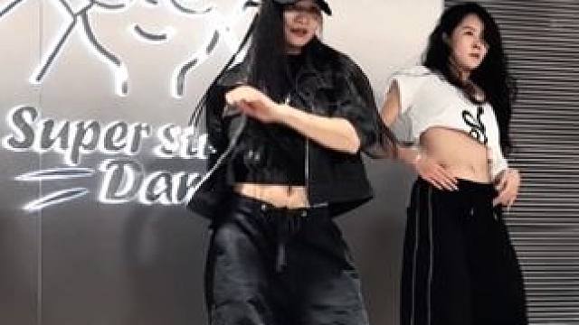 越靠近越感受我 你就越危险… -程思源/BlackTheDevil小黑