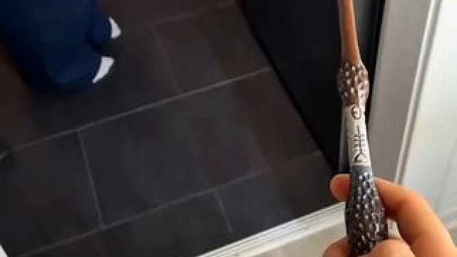 你想要其中之一对每个人施展魔法吗？