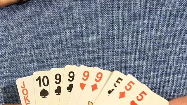 纸牌游戏，快乐无限。