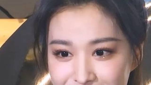 谁这么美丽一看是楚然