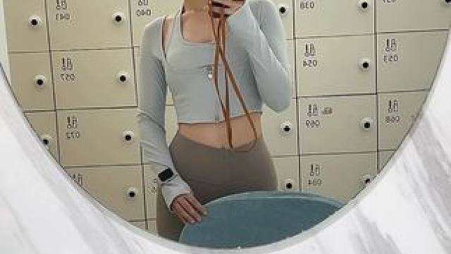 ..公园 落叶 饼干 落日 小动物 好天气 美得让人晕晕软软的