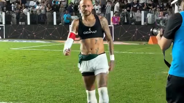 这球很板鸭！法比安鲁伊斯不停球直塞助攻，苏维门迪前插挑射破门，西班牙客场2-0领先格鲁吉亚